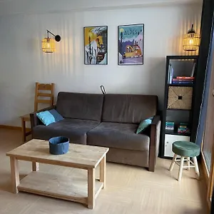 https://front-neige-1800-cosy-4-6p-piscine-parking.fr-provencehotel.com