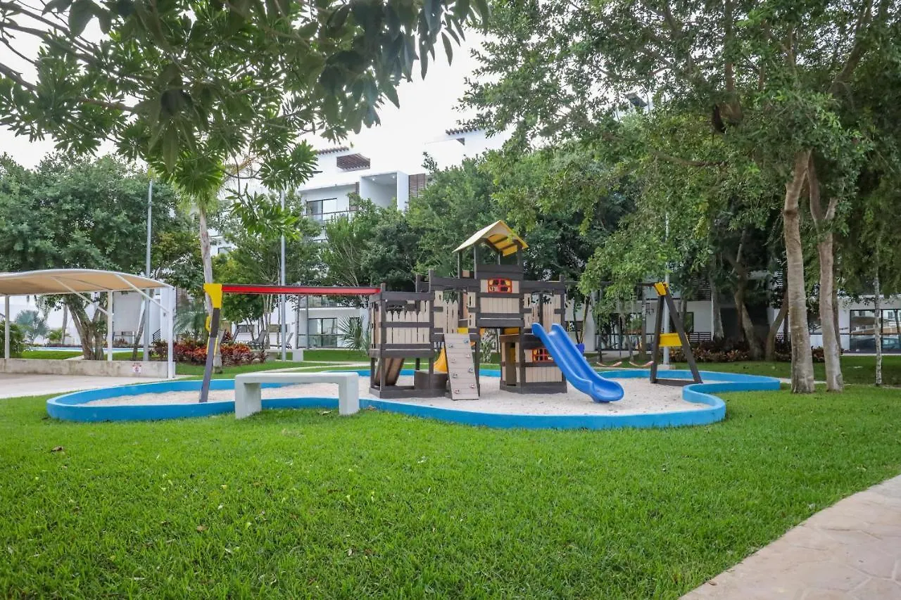 Departamento Lirios Residencial Para 5 Alberca Cancun Apartment